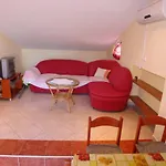 Tinka 3* Povljana