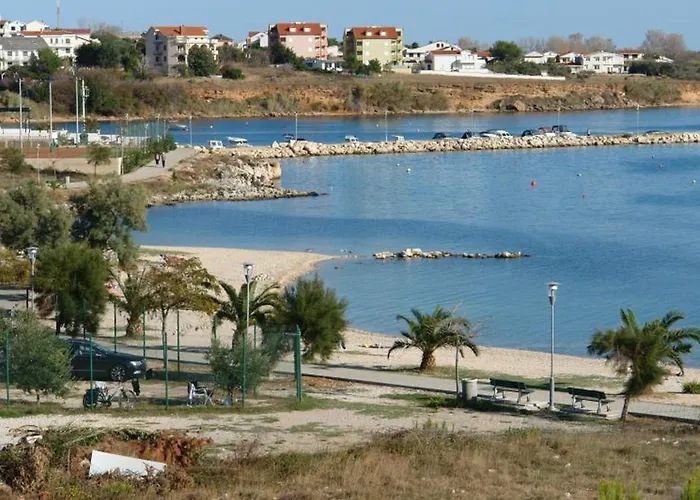 Πανσιόν Tinka